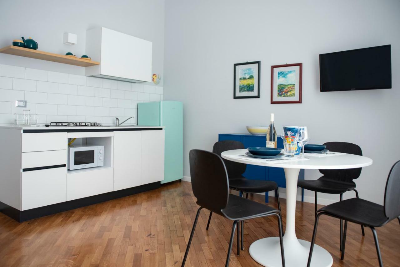 Laurus Apartments ตราปานี ภายนอก รูปภาพ
