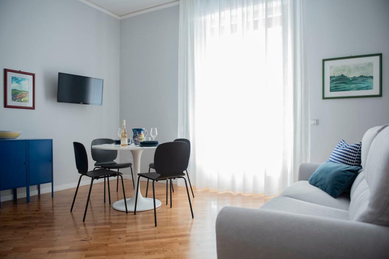 Laurus Apartments ตราปานี ภายนอก รูปภาพ
